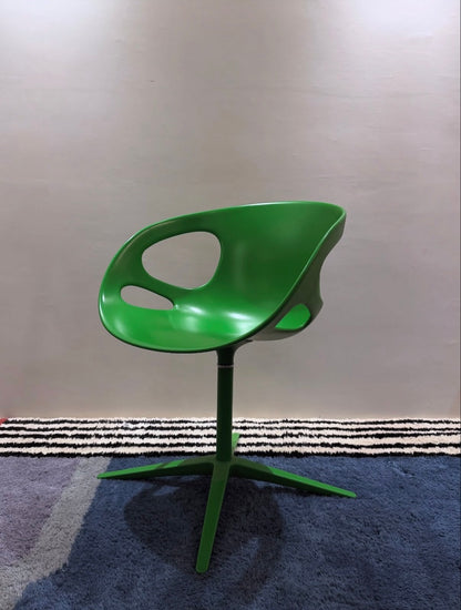 RIN Chair by Hiromichi Konno（紺野弘通）for Fritz Hansen