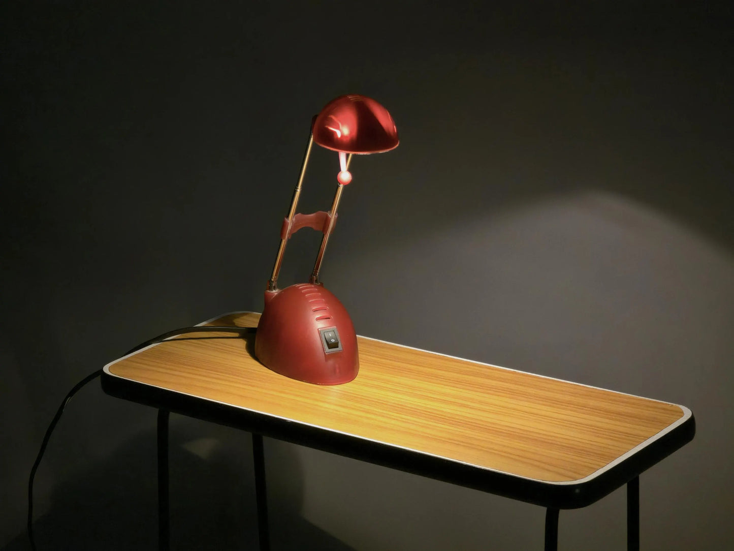 Vintage 1990s EGLO Burgundy Plastic Adjustable Telescopic Antenna Desk Lamp.