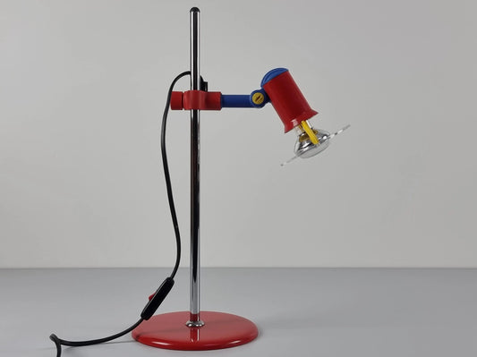 Vintage 1980s Adjustable & Rotating Desk Lamp By Brilliant Leuchten, Germany.